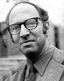 Thomas Kuhn Image source: Molwickpedia