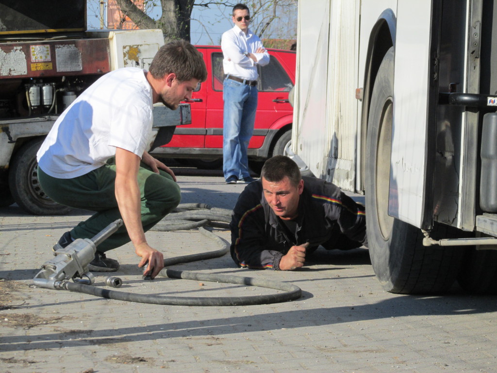 Under the bus in Kruševac